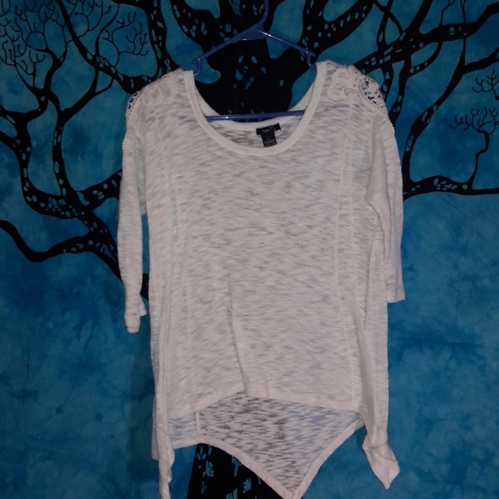 Rue21 white sheer mid sleeve shirt